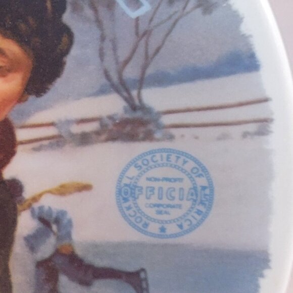 Limited Edition Rockwell Society of America plate for Christmas 1982. - Picture 2 of 4